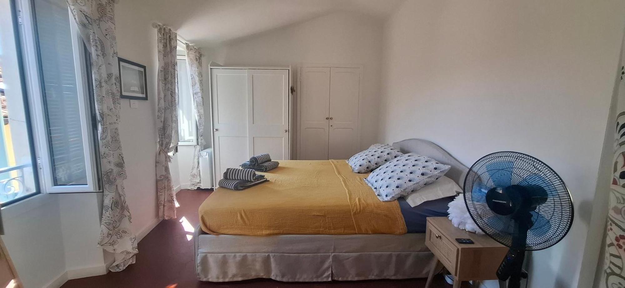 La Barca De La Vieille Ville 2 Chambres Ментона Екстериор снимка